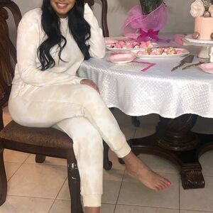 Cream Tie-Dye Lounge Set